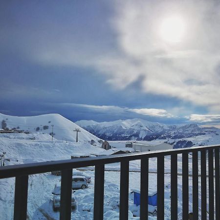 Alpestrine - Vista Gudauri - Apartment N27 Eksteriør billede
